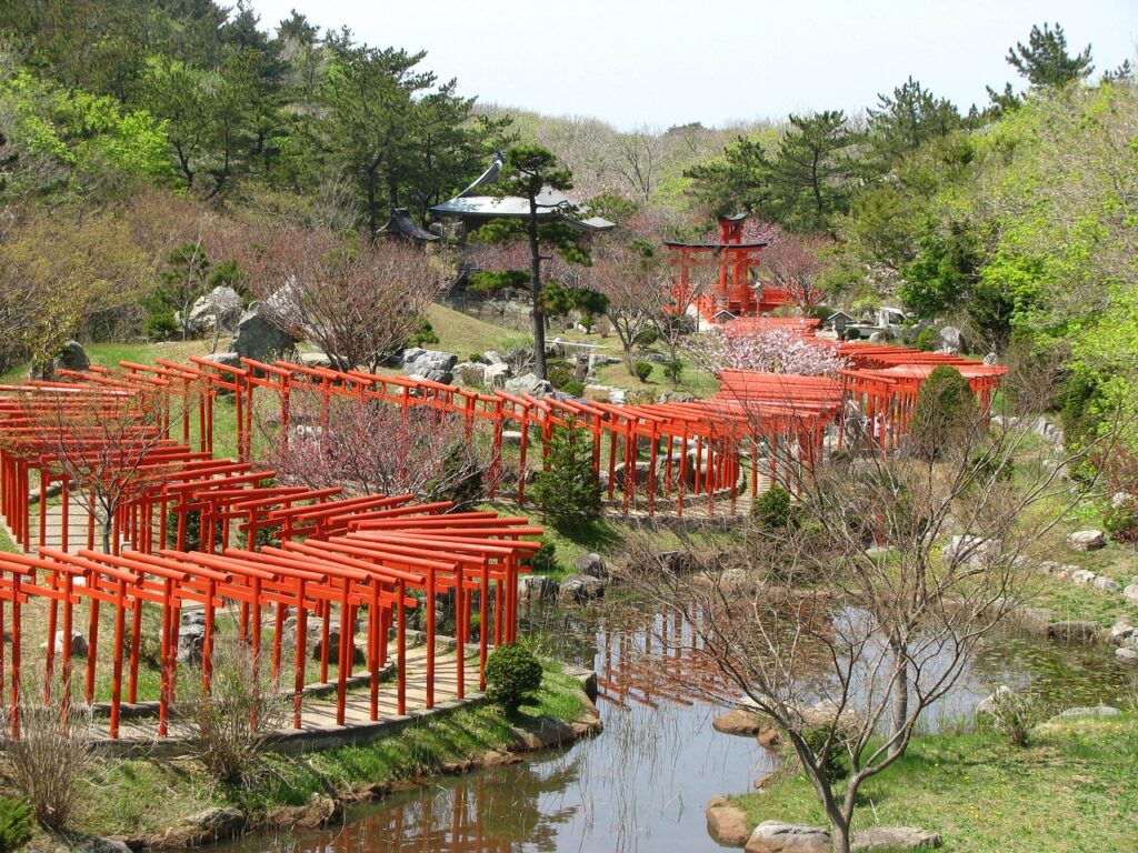 福岡発の1泊2日で行ける佐賀の祐徳稲荷神社の旅はどんな楽しみ方がある？